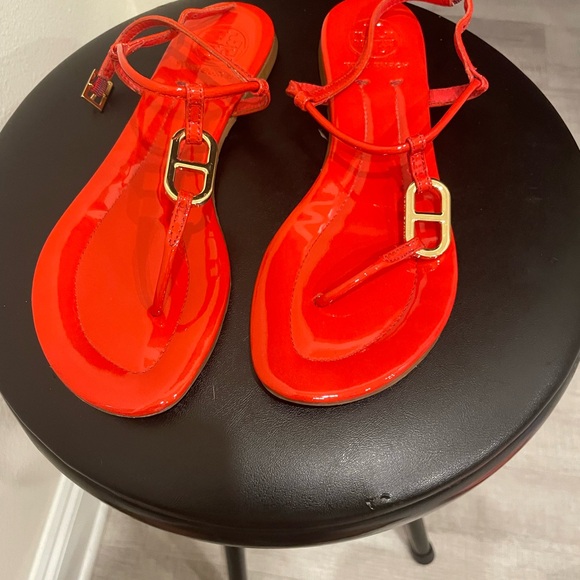 Tory Burch NIB red sandals 6.5 - Picture 2 of 6